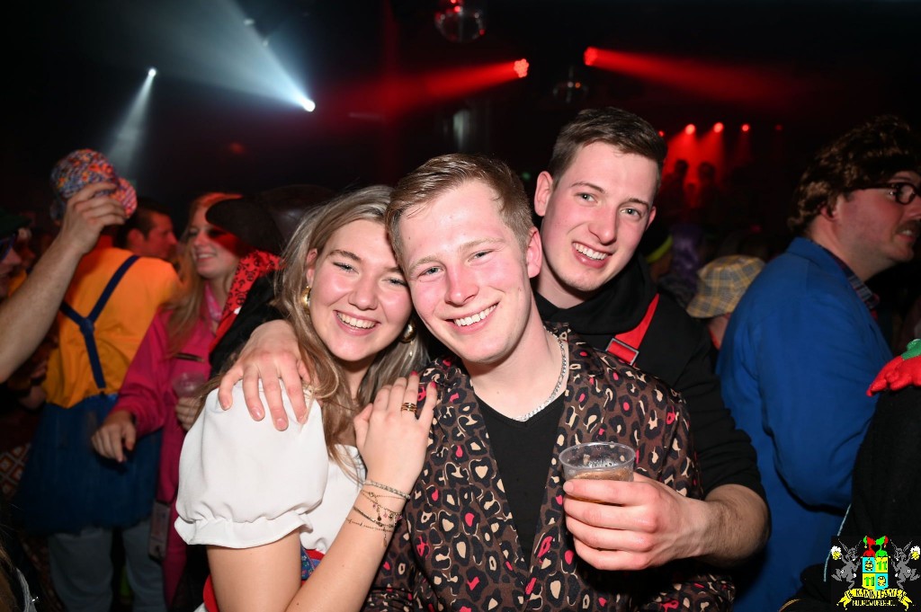 ../Images/Kroegentocht 2025 366.jpg